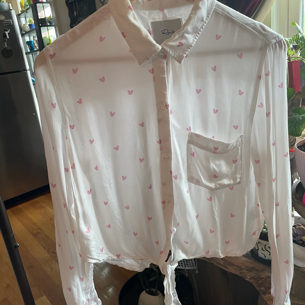 Rails Val tie button up